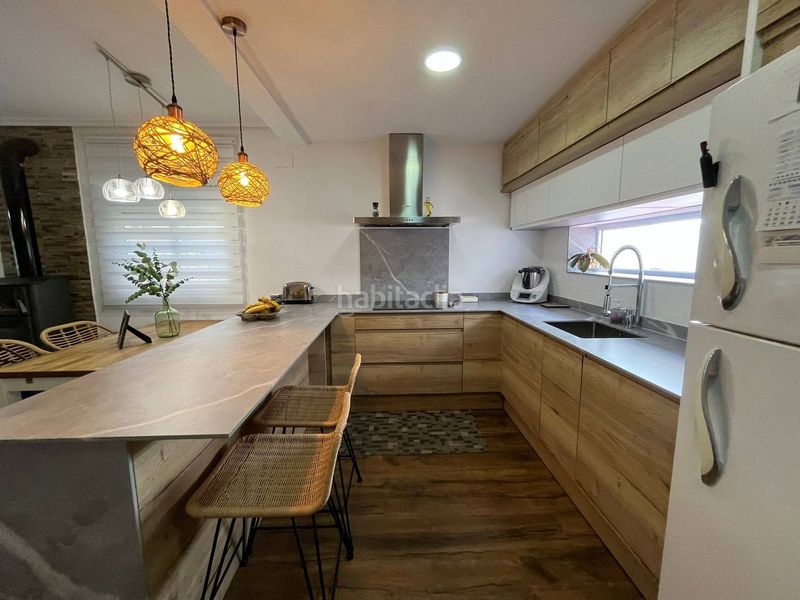 Foto faaa6dea-0fbc-4e9e-bb66-fab95746145a. Casa adossada amb piscina a Valverde Elche / Elx