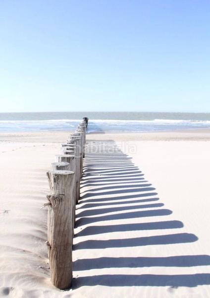 Foto fe13b5b9-2c17-400a-ad26-a52c77ce5ec2. Chalet con riscaldamento piscina in La Marina Elche / Elx