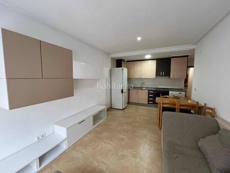 Foto 6bf2a3c3-fcf0-4f5d-a25a-01cf856bbc46. Pis amb aparcament a Plaza Crevillente - Antiguos Juzgados - El Asilo Elche / Elx