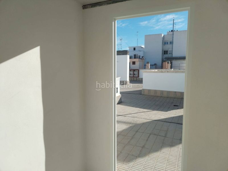 Foto b6c4377c-86af-41b9-b5c9-927374e0a25d. Pis amb aparcament a Plaza Crevillente - Antiguos Juzgados - El Asilo Elche / Elx