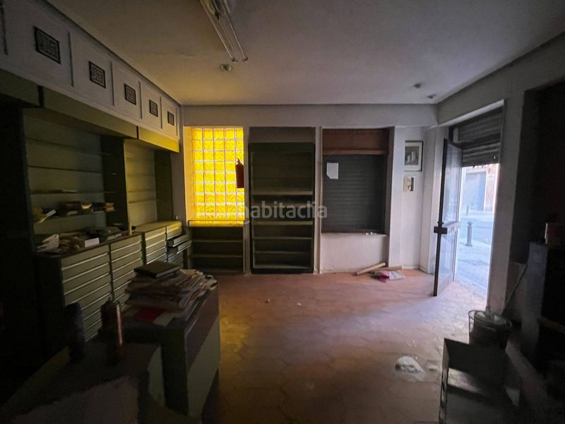 Foto eb4ba09c-2dbb-471b-9d0a-b1585fb8df55. Local comercial a Centro Elche / Elx