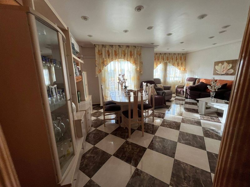 Foto 96b0cf56-11de-42ea-acf8-633fe998d315. Pis a El Toscar Elche / Elx