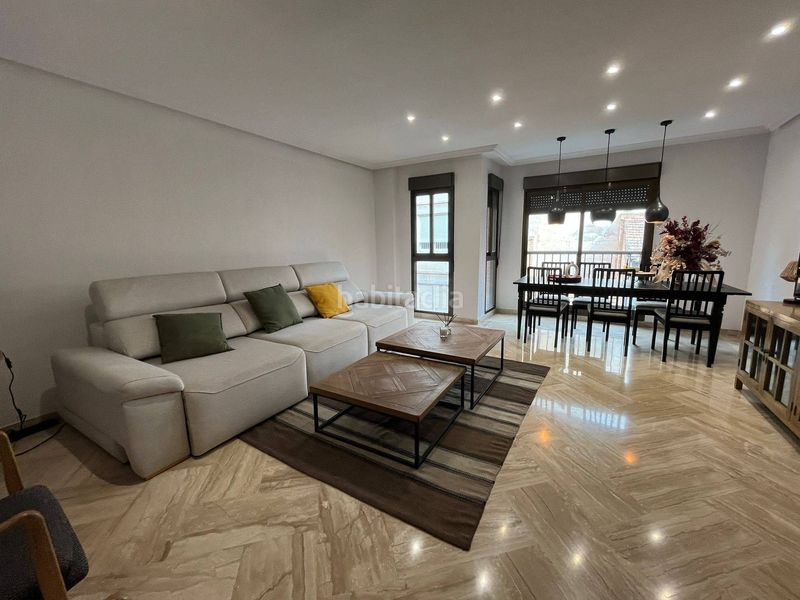 Foto c9332725-8899-4817-97f4-652b271db88b. Pis a Centro Elche / Elx