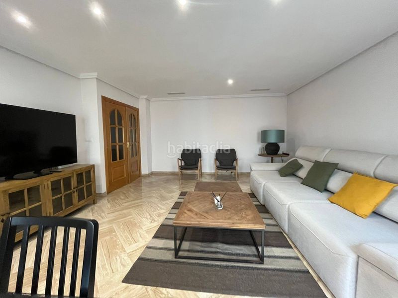 Foto f4c356d8-152c-4624-b512-256ce6e1e32d. Pis a Centro Elche / Elx