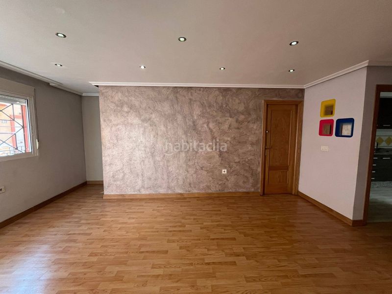 Foto 05376b78-bb36-4eea-99c2-f940df0ed5ac. Casa amb aparcament piscina a Redován