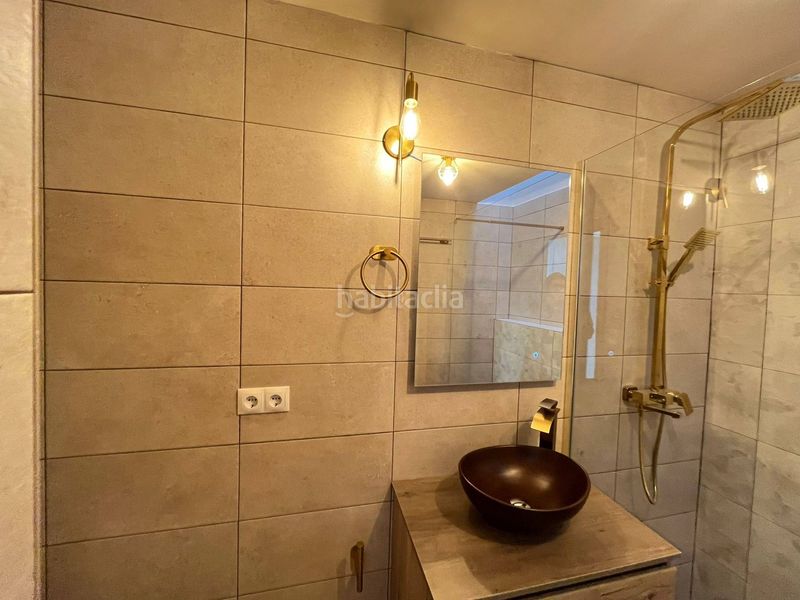 Foto b59abc8d-1584-40b8-9493-dba3d2e7cdb5. Casa a Reina Victoria - Miguel Hernández Elche / Elx