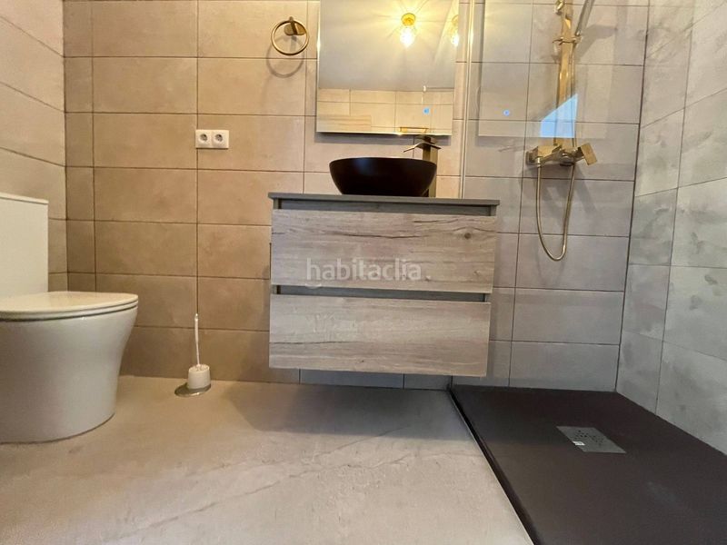 Foto f3105a8e-b667-4229-b454-9955592172ac. Casa a Reina Victoria - Miguel Hernández Elche / Elx