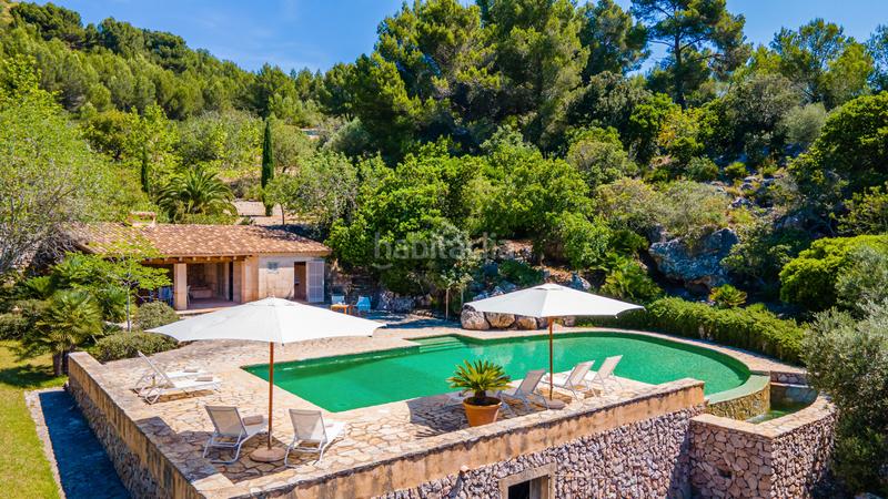 Foto 326e2706-6438-40d6-97e9-a0d633f3b7ca. Rent country house with heating parking pool in Artà poble Artà