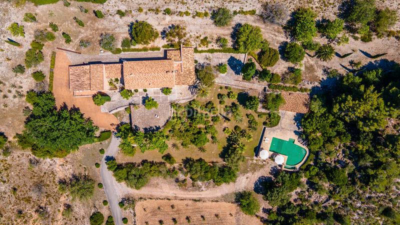 Foto cd1dcedc-85e4-45c9-a8ef-2cb9d5cea168. Rent country house with heating parking pool in Artà poble Artà