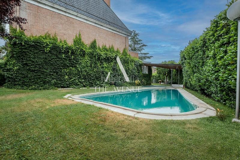Foto 9bb31812-a95b-4178-906c-2e1782de6d2a. Casa adossada amb piscina a Valdepastores-Las Encinas Boadilla del Monte