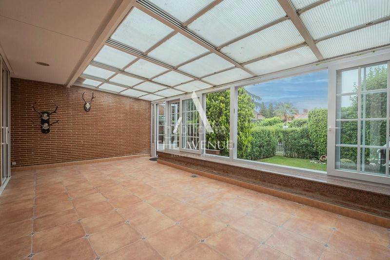 Foto fa454854-b181-408e-a733-9388d039c30b. Casa adossada amb piscina a Valdepastores-Las Encinas Boadilla del Monte