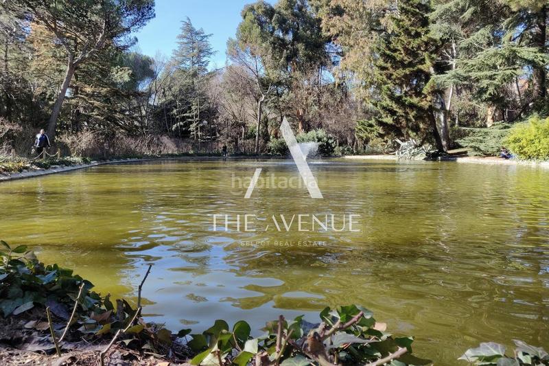 Foto 75784e1d-354e-427d-a418-15e1827833b3. Ático  de 2 dormitorios con gran terraza en urbanización. en Madrid