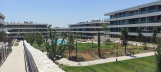 Erdgeschoss in Urbanización La Moraleja. Amplio y exclusivo piso en la moraleja con terraza privada