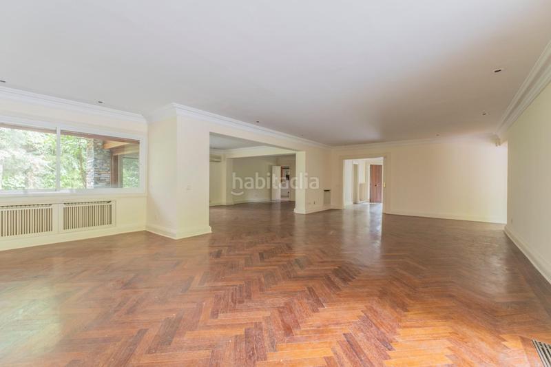 Foto 3d7f5bae-57ce-4ee5-a2d9-b208475a585c. Chalet chale en puerta de hierro en Ciudad Universitaria Madrid