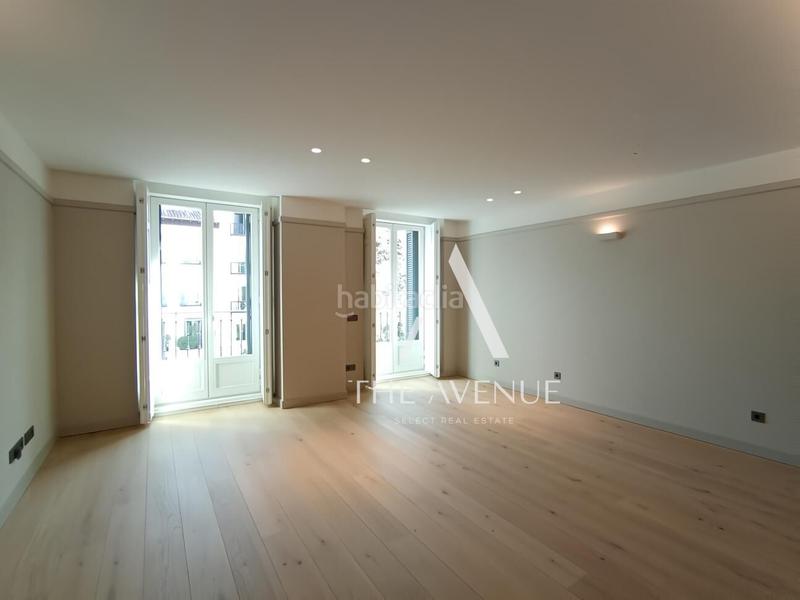 Foto 0d84f73e-bffc-4c35-b938-d704d489da3c. Alquiler piso exclusivo piso a estrenar en chamberí con piscina en azotea, gimnasio, garaje y trastero en Madrid
