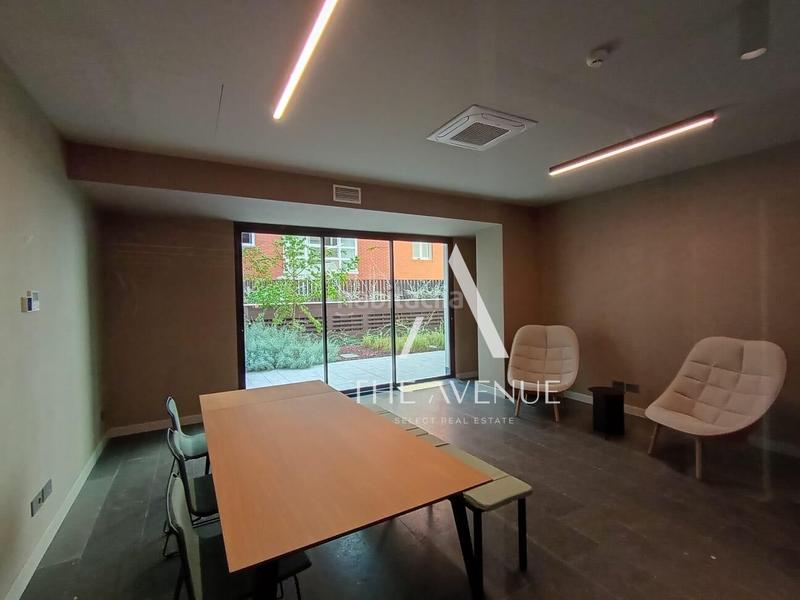 Foto 3d8c4d76-e1e1-421c-b568-c8127aa36a45. Alquiler piso exclusivo piso a estrenar en chamberí con piscina en azotea, gimnasio, garaje y trastero en Madrid