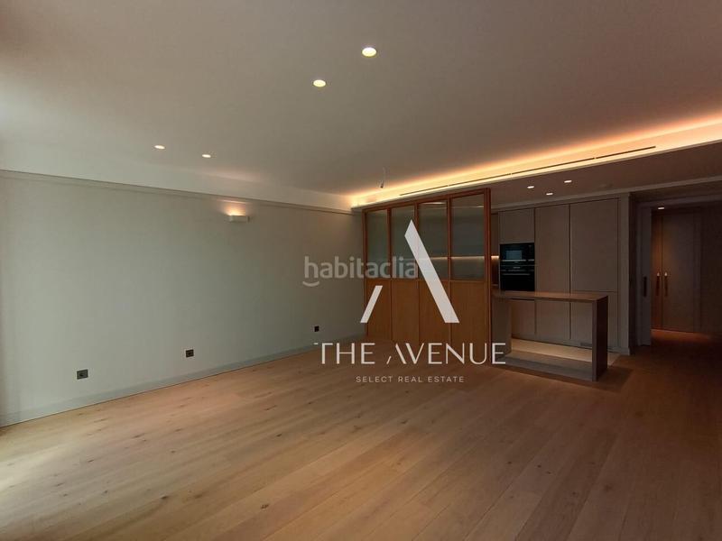 Foto 3f444abd-4062-4fba-98ed-1de922638499. Alquiler piso exclusivo piso a estrenar en chamberí con piscina en azotea, gimnasio, garaje y trastero en Madrid