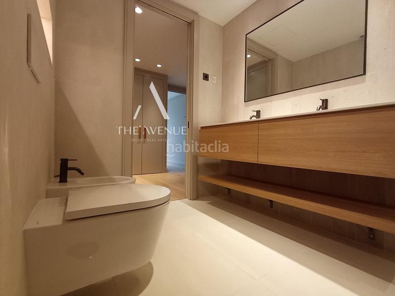 Foto bcc6efc5-c4f4-4c32-b760-56e70bcb28df. Alquiler piso exclusivo piso a estrenar en chamberí con piscina en azotea, gimnasio, garaje y trastero en Madrid