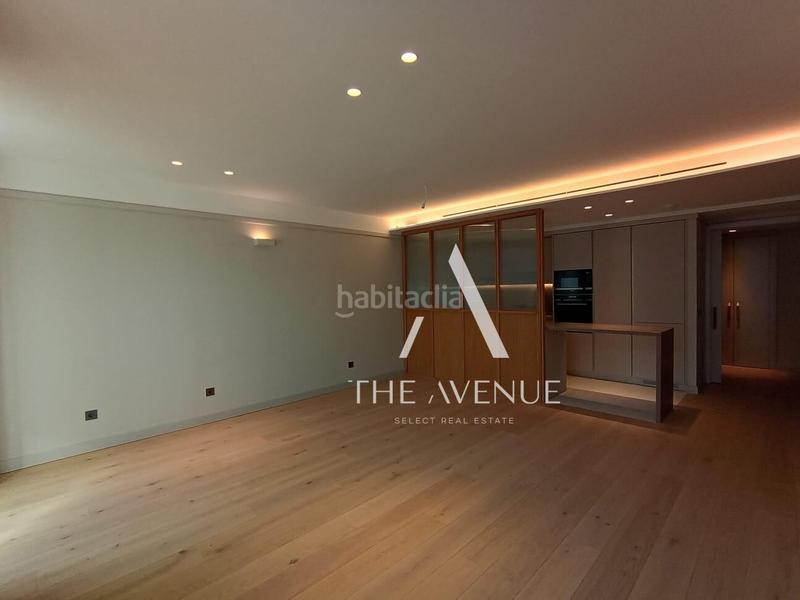 Foto c42918f9-d1d9-42c1-bd2c-22ee0552d51a. Alquiler piso exclusivo piso a estrenar en chamberí con piscina en azotea, gimnasio, garaje y trastero en Madrid
