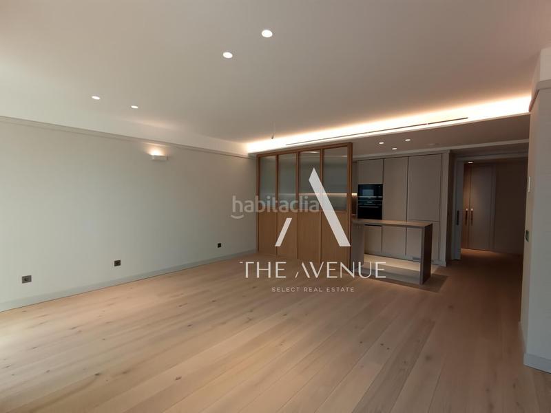 Foto f3661f60-7539-4b16-bc2a-1a5c2105fb36. Alquiler piso exclusivo piso a estrenar en chamberí con piscina en azotea, gimnasio, garaje y trastero en Madrid