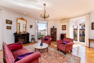 Piso en Palacio. Excepcional piso en ópera