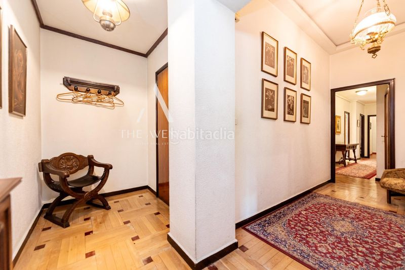 Foto e02f8ecd-8e7a-466d-a17c-93d96bedd1d9. Pis a Ibiza Madrid