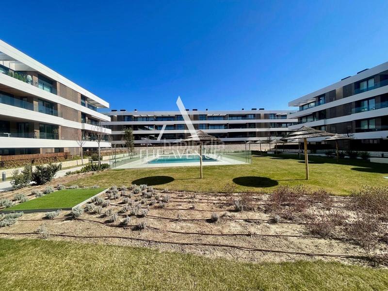 Foto 613d189c-69d0-44d9-afd5-a1d2e314b601. Appartement avec chauffage parking piscine dans urbanización La Moraleja La Moraleja