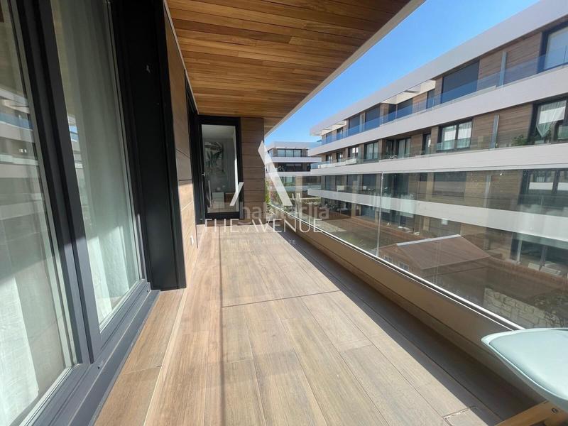 Foto 85509c07-bf36-4cbf-9951-1f25c741d293. Appartement avec chauffage parking piscine dans urbanización La Moraleja La Moraleja