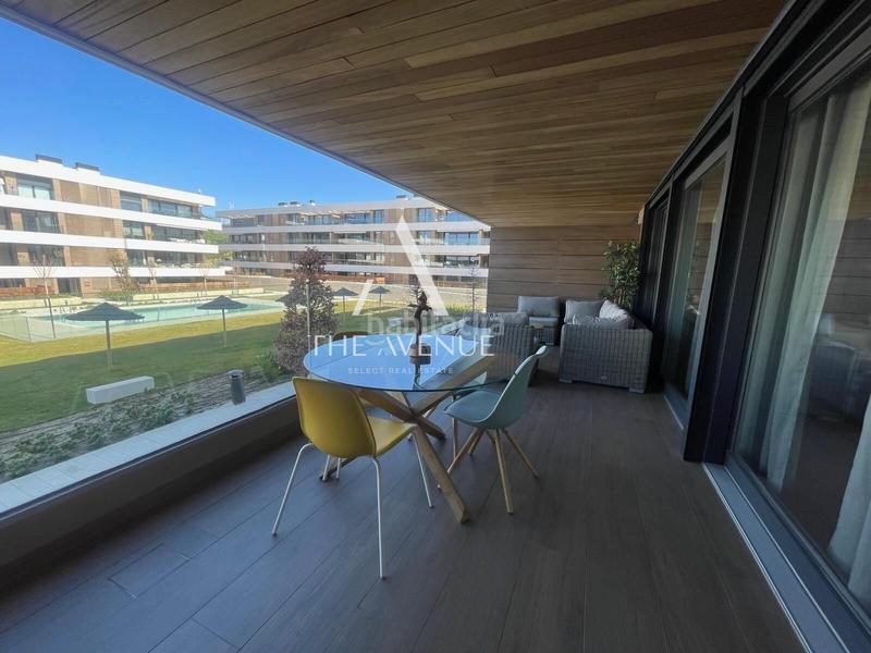 Foto d2afd1a4-1f7d-4a52-adfe-4f566fde74b7. Appartement avec chauffage parking piscine dans urbanización La Moraleja La Moraleja