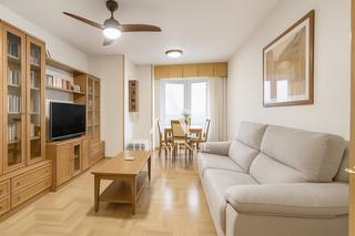 Appartement à Canillas. Amplio  piso junto a palacio de hielo , madrid  ideal para entra