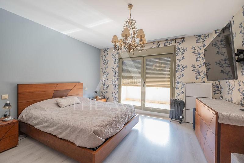 Foto 07e4e624-e9b6-4e81-af6e-f21528514217. Casa adosada espectacular adosado en conde orgaz en Madrid