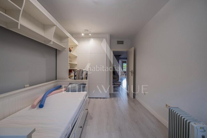 Foto e21d7cba-b345-45fd-98d5-3bca66c5aaa3. Casa adosada espectacular adosado en conde orgaz en Madrid