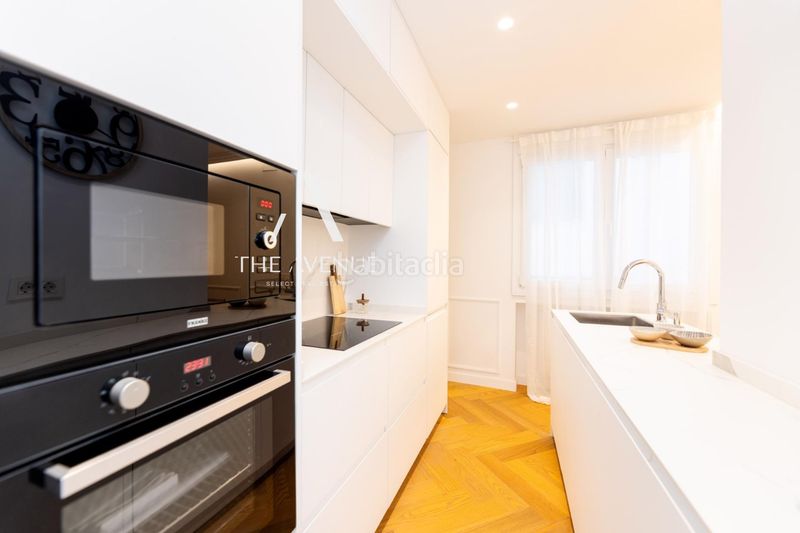 Foto e3acdf67-1b74-434d-8f01-734ac41ea8fa. Pis a Lista Madrid