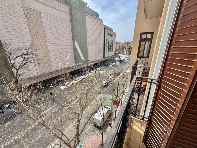 Foto fd012157-169f-418f-bf66-03609f51d5e2. Pis amb aparcament a Goya Madrid