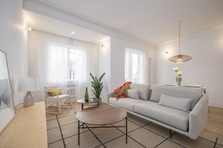 Flat in Calle Calle Orense