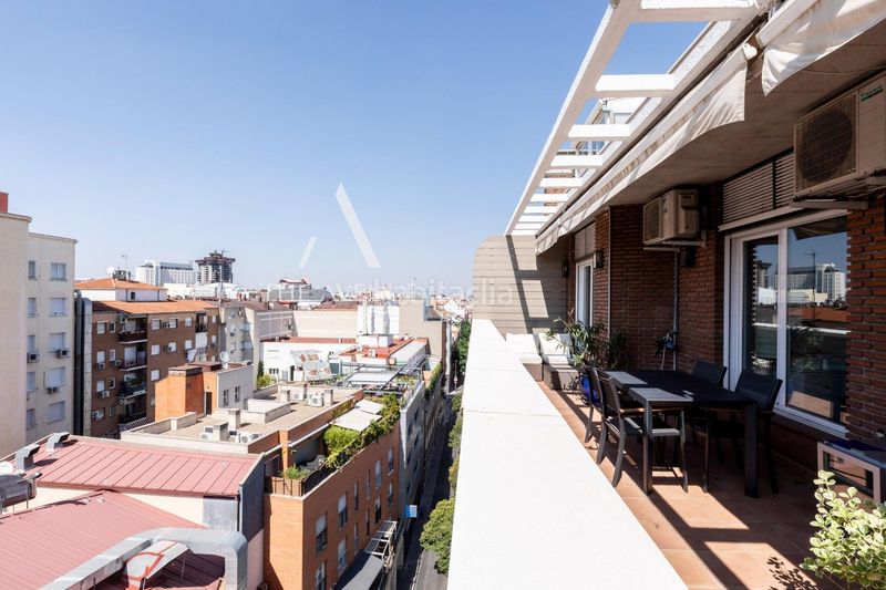 Foto 712254f8-1648-411f-acd4-a41410c793a9. Àtic a Guindalera Madrid