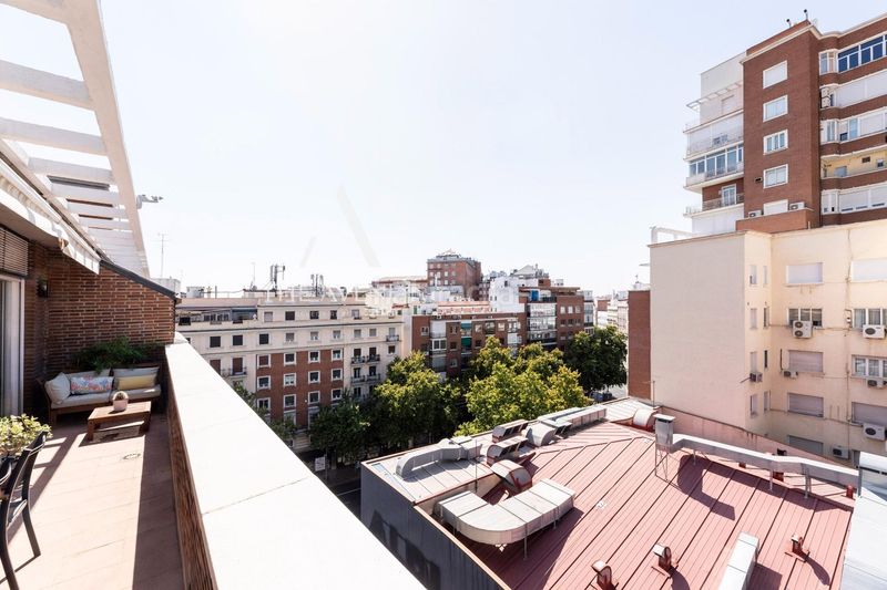 Foto f4811f0f-4fc9-442c-b9ee-231d287b5a2a. Àtic a Guindalera Madrid