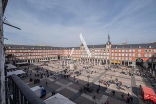 Piso  Plaza mayor. Maravilloso piso en la plaza mayor