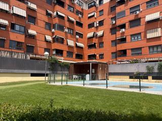 Pis  Paseo de la estación. Piso de 3 dormitorios 2 baños edificio de lujo