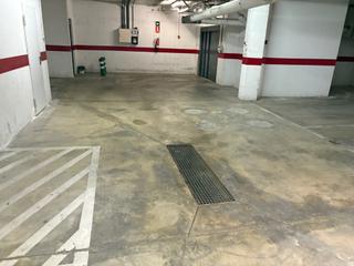 Autoparkplatz in Calle el ferrocarril 4. Plaza garaje centro camas