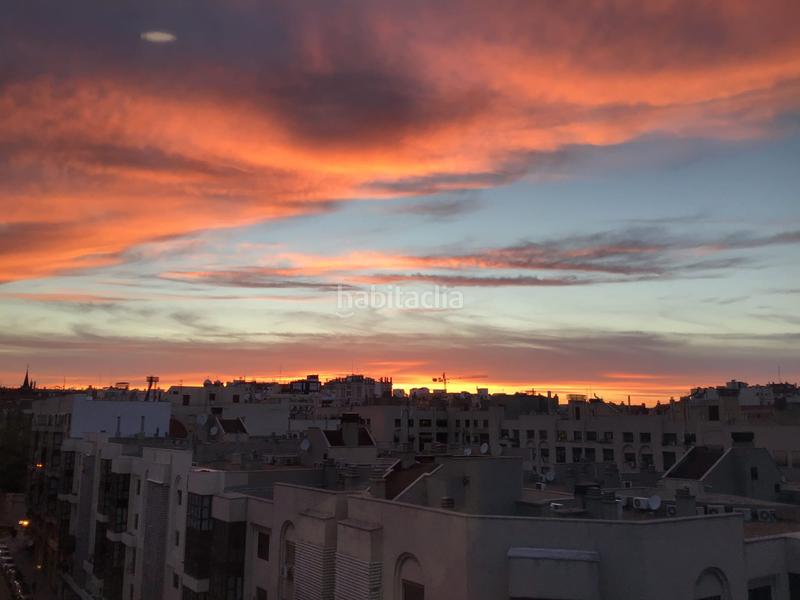 Foto 304e330b-39e8-436a-9293-6031290ad650. Àtic amb xemeneia a Ríos Rosas-Nuevos Ministerios Madrid