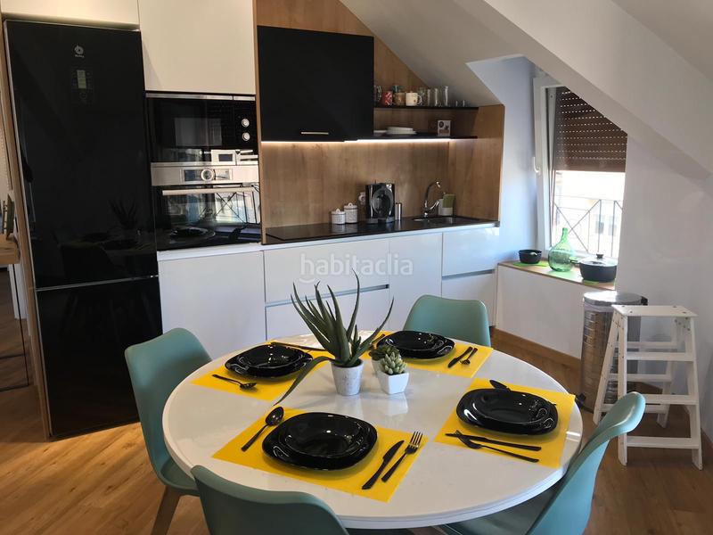 Foto 4e152654-659a-44e4-83fe-352d3b1dd1aa. Àtic amb xemeneia a Ríos Rosas-Nuevos Ministerios Madrid