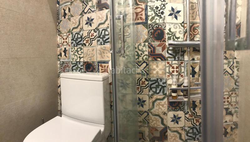 Foto 9a7e12e4-8b78-41b2-9c81-635cb2434df3. Àtic amb xemeneia a Ríos Rosas-Nuevos Ministerios Madrid