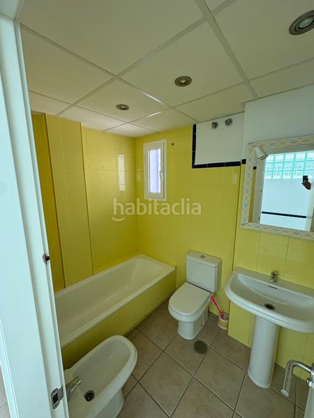 Foto b147d5e6-2e36-4827-97a4-98d4f0a67c50. Xalet amb xemeneia calefacció aparcament piscina a Almonte