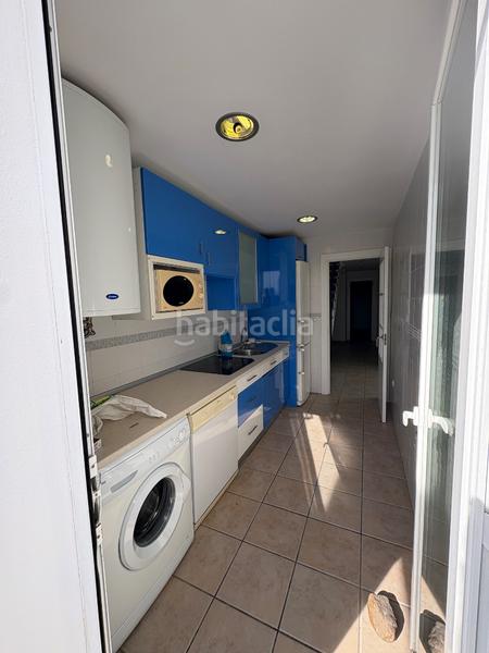 Foto ef7d30de-cd83-477a-b37c-edb47a1f6548. Xalet amb xemeneia calefacció aparcament piscina a Almonte