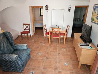 Casa a Calle aldehuela 3. Venta de casa reformada en brozas (cáceres)