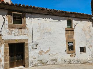 Casa a Plaza mártires 15. Venta de casa de pueblo en brozas (cáceres)