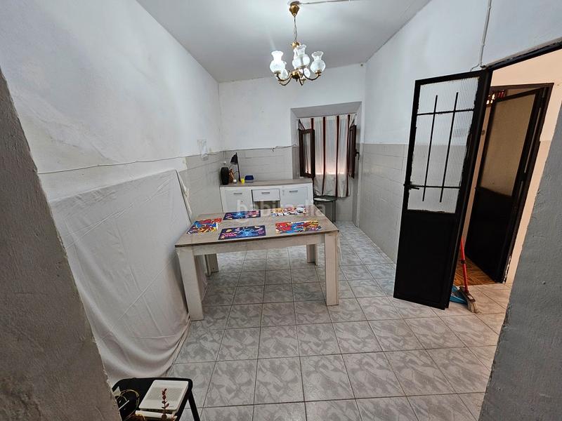 Foto 359e75b5-ba39-4033-9b06-2ca9df2d2a57. Casa a calle josé zorrilla 4 a Garrovillas