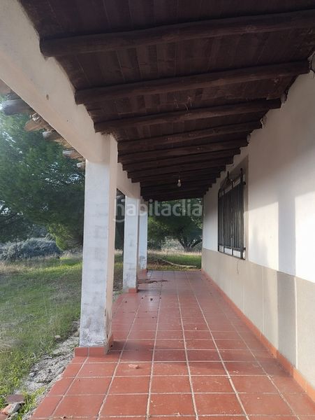 Foto fcdaa2ee-7541-43dc-92b2-0c7ce052f659. Finca rústica a Garrovillas