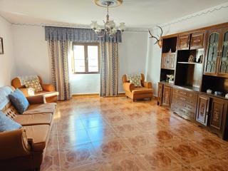 Maison à Calle doctor luis carrasco 6. Venta casa en aliseda (cáceres)